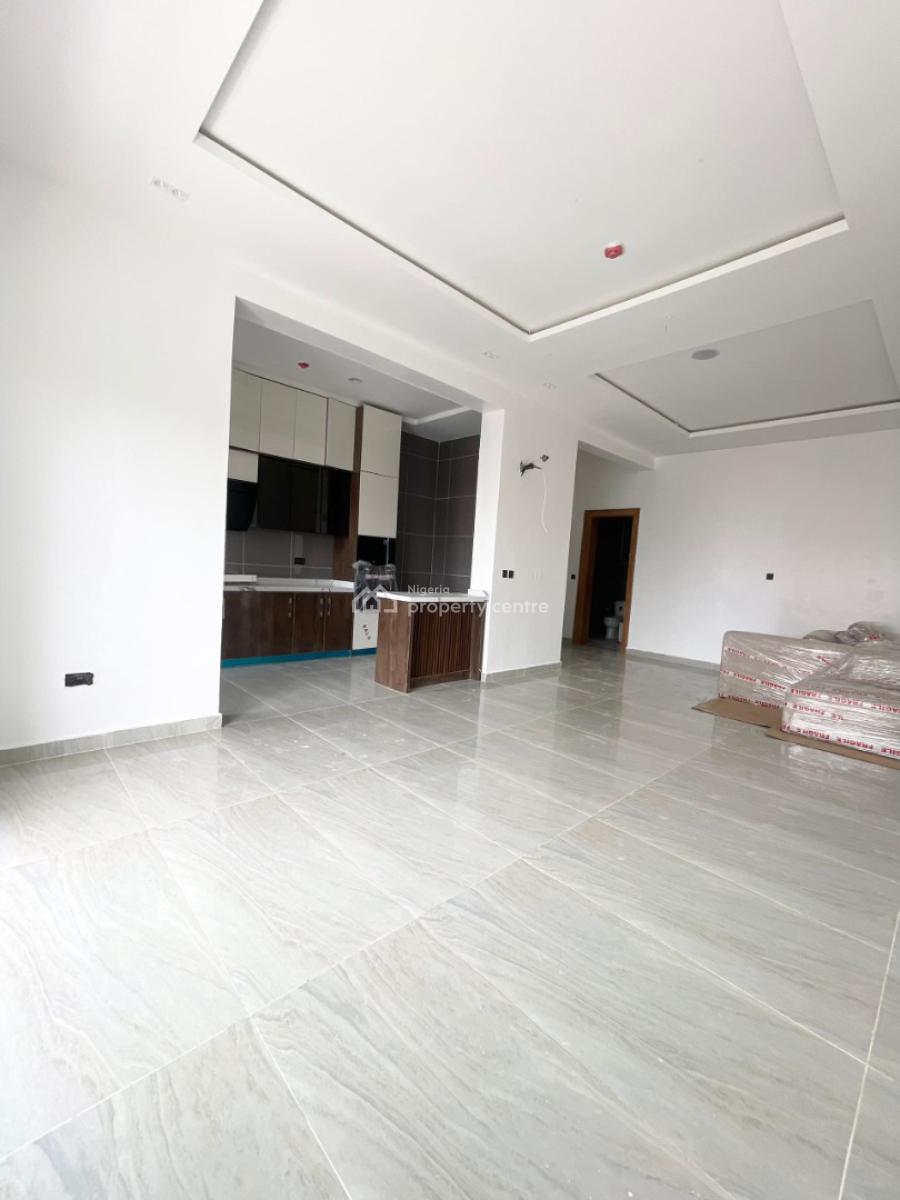 Classic 2 Bedroom Apartment with Pool and Elevator in a Secure Estate, Lekki Phase 1, Lekki, Lagos, Flat / Apartment for Sale