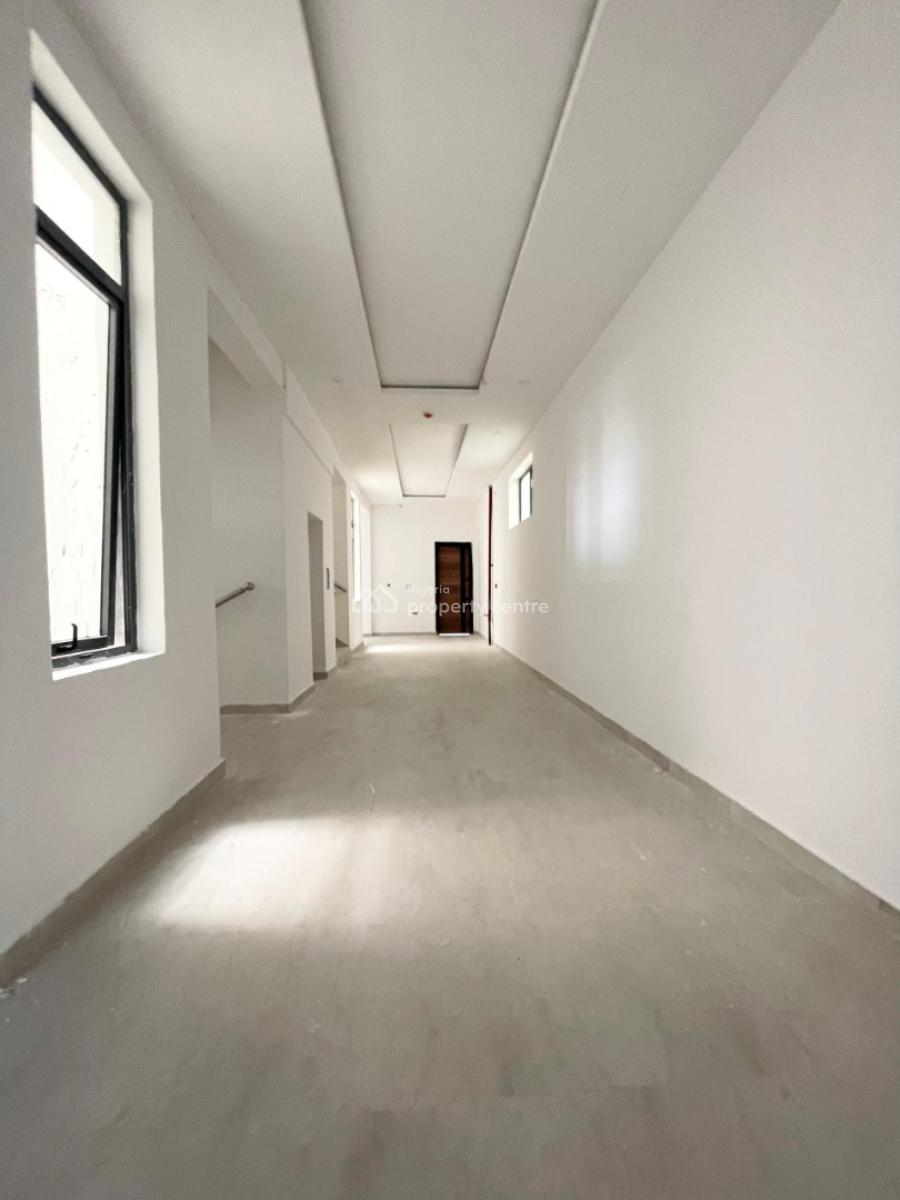 Classic 2 Bedroom Apartment with Pool and Elevator in a Secure Estate, Lekki Phase 1, Lekki, Lagos, Flat / Apartment for Sale