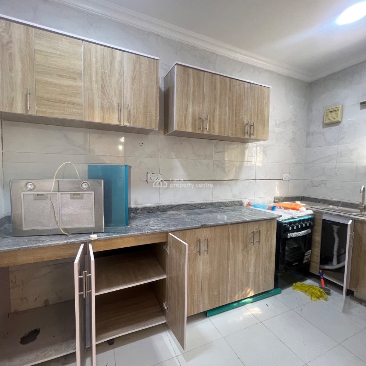 1/2/3 Bed  7/15/13 Million, Lekki Phase 1, Lekki, Lagos, Flat / Apartment for Rent