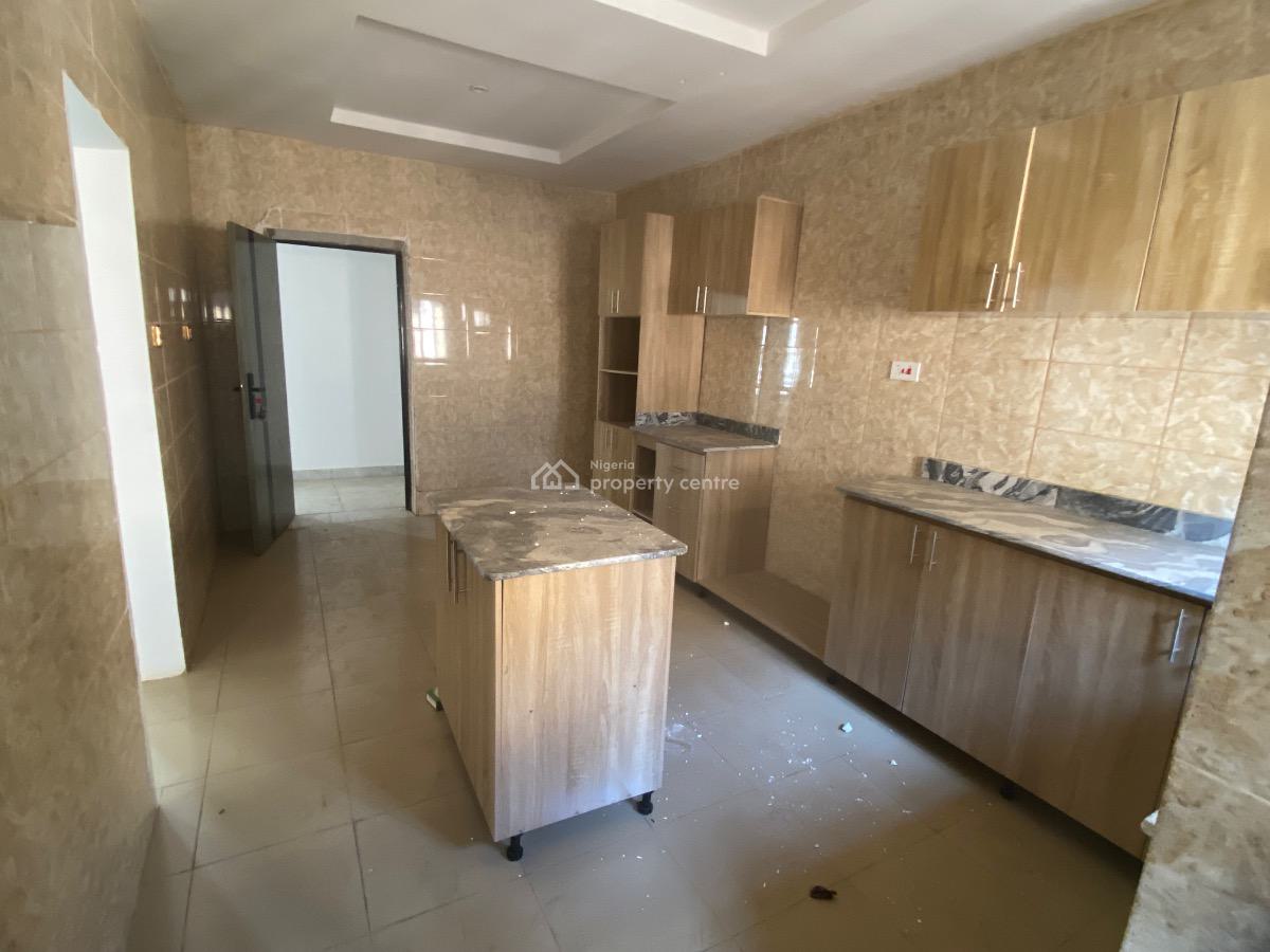 3 Bedroom Apartment with Bq, Durumi, Abuja, Flat / Apartment for Sale