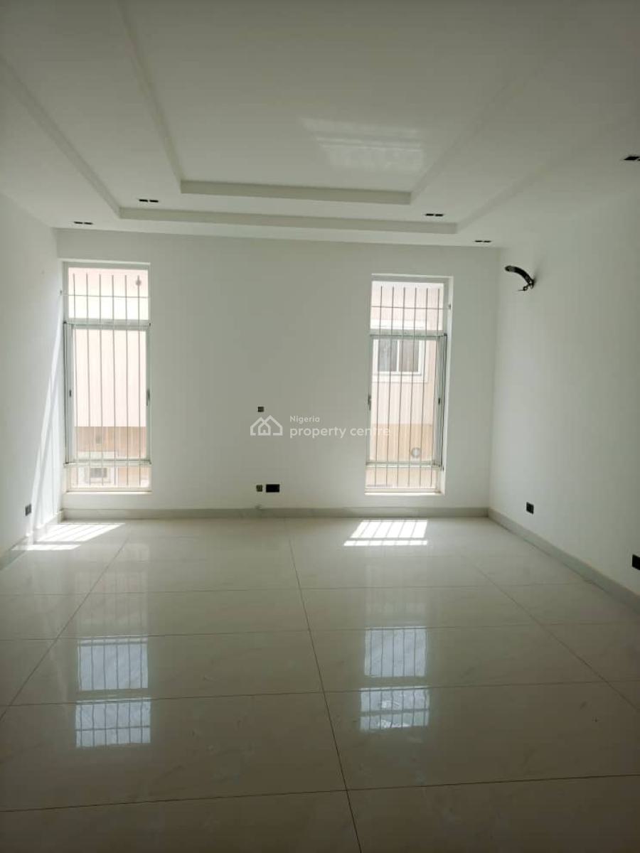 5 Bedroom Semi Detached Duplex, Near Magistrate Court, Life Camp, Abuja, Semi-detached Duplex for Rent