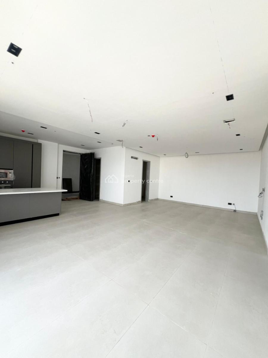 Luxurious 3 Bedroom Apartment with Rooftop, Pool, Lekki Phase 1, Lekki, Lagos, Flat / Apartment for Sale