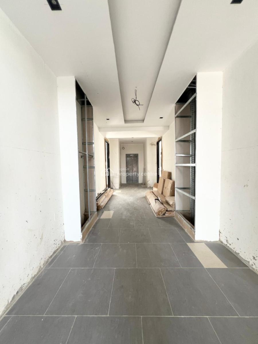 Luxurious 3 Bedroom Apartment with Rooftop, Pool, Lekki Phase 1, Lekki, Lagos, Flat / Apartment for Sale