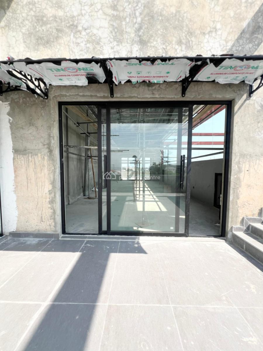 Luxurious 3 Bedroom Apartment with Rooftop, Pool, Lekki Phase 1, Lekki, Lagos, Flat / Apartment for Sale