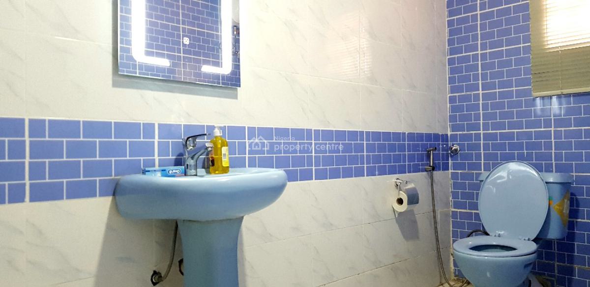 Spacious 6 Bedroom Detached Duplex, Associated Estate, Karmo, Abuja, Detached Duplex for Sale