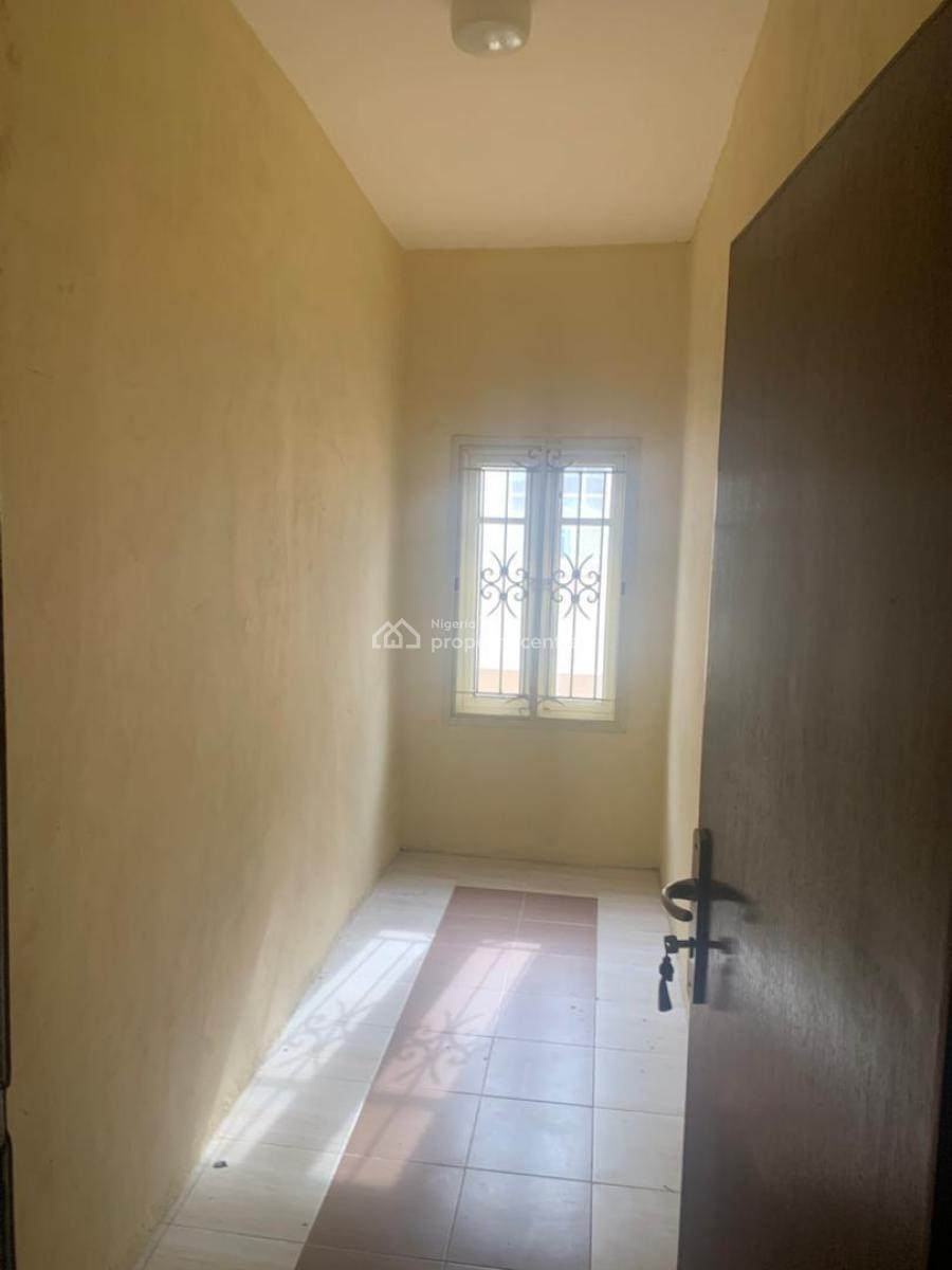 4 Bedroom Duplex on 650sqm + 2 Bq, Home Office, Massive Kitchen, Northern Foreshore, Chevron Drive, Lekki, Lagos, Detached Duplex for Sale