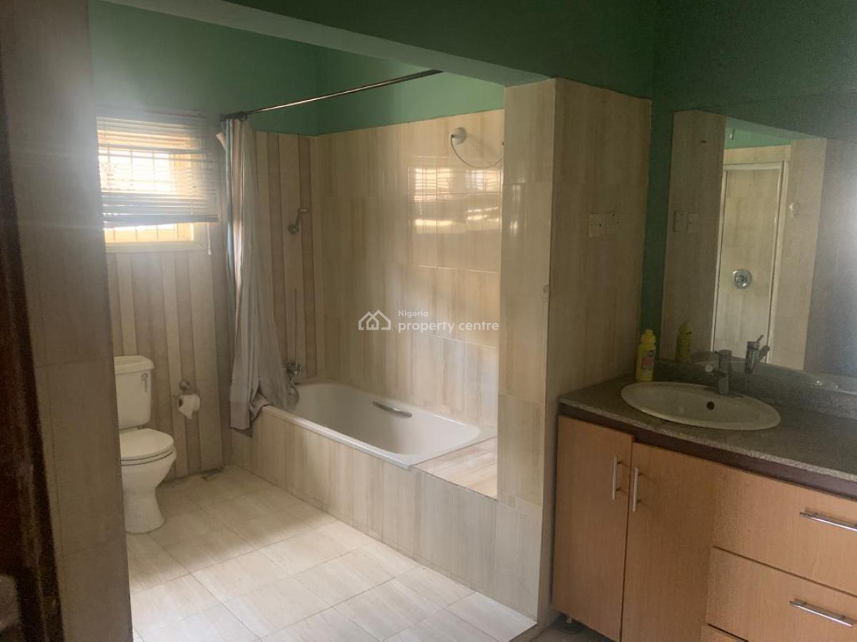 4 Bedroom Duplex on 650sqm + 2 Bq, Home Office, Massive Kitchen, Northern Foreshore, Chevron Drive, Lekki, Lagos, Detached Duplex for Sale