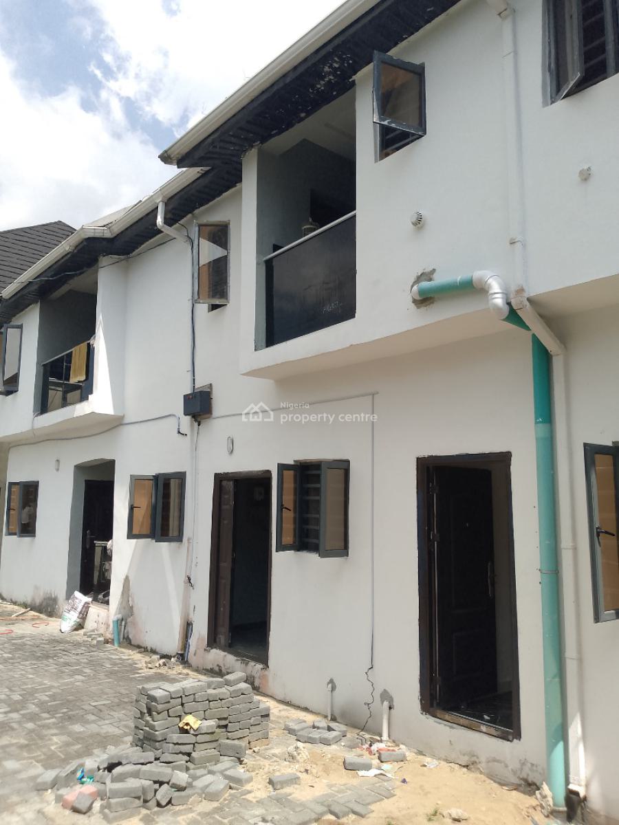 Massive Mini Flat, Ogunfayo Road, Eputu, Ibeju Lekki, Lagos, Mini Flat (room and Parlour) for Rent