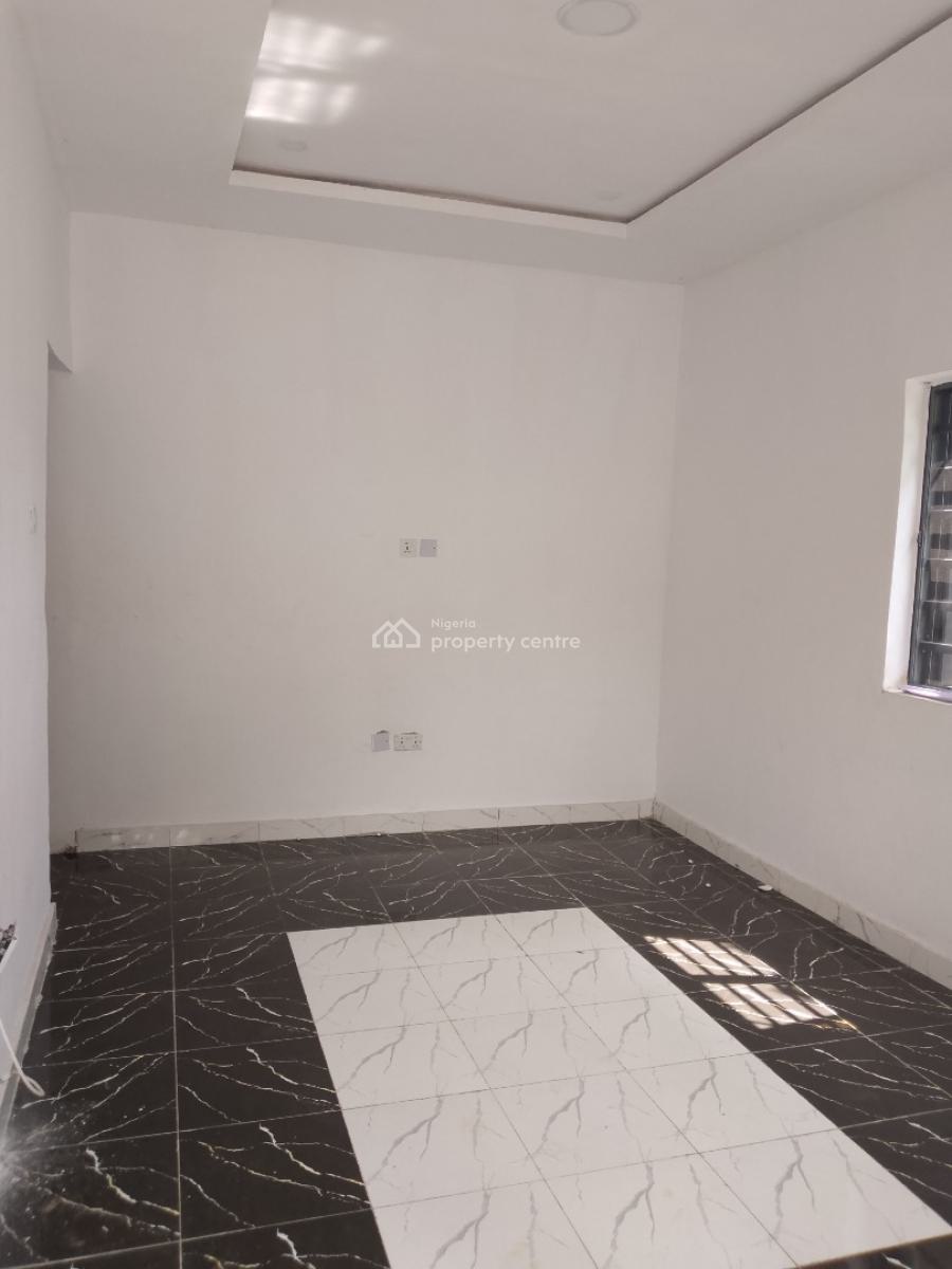 Massive Mini Flat, Ogunfayo Road, Eputu, Ibeju Lekki, Lagos, Mini Flat (room and Parlour) for Rent