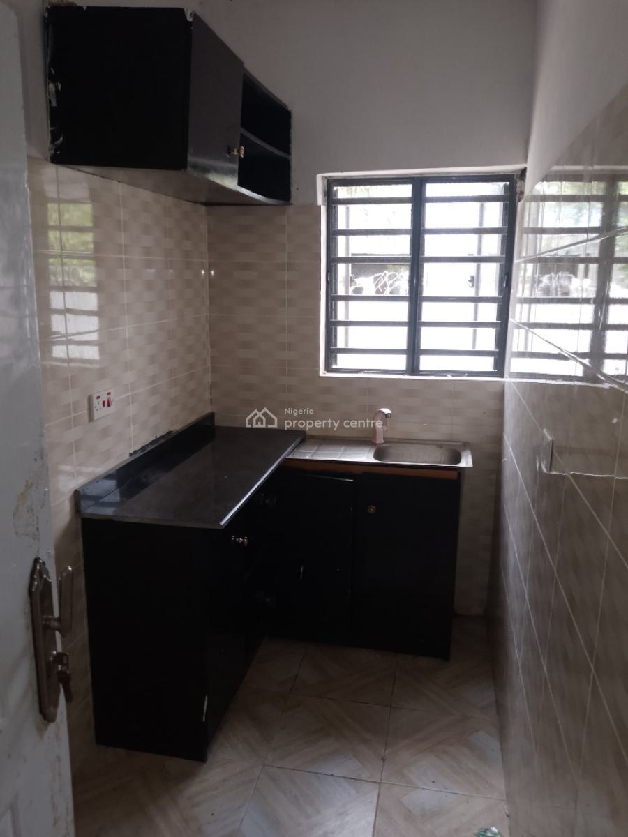 Massive Mini Flat, Ogunfayo Road, Eputu, Ibeju Lekki, Lagos, Mini Flat (room and Parlour) for Rent