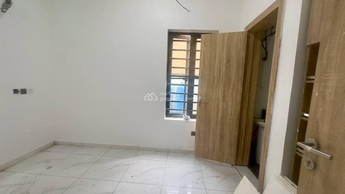 Brand New 1 Bedroom Apartment with Swimming Pool, Off Spg Road, Ologolo, Lekki, Lagos, Flat / Apartment for Sale