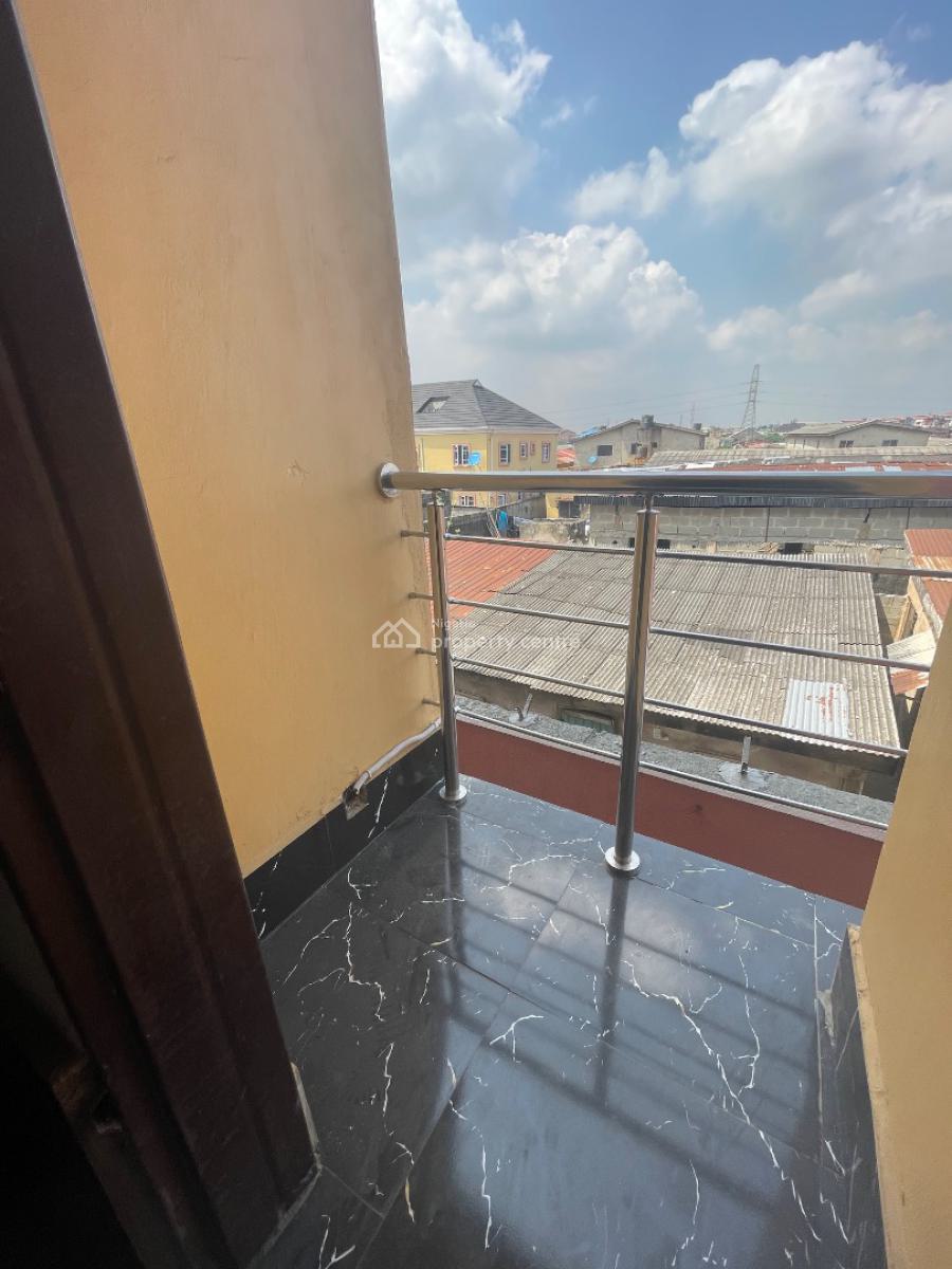 Newly Built 3-bedroom on Ground Floor En-suite with Guest Toilet, Alapere, Ketu, Lagos, Flat / Apartment for Rent