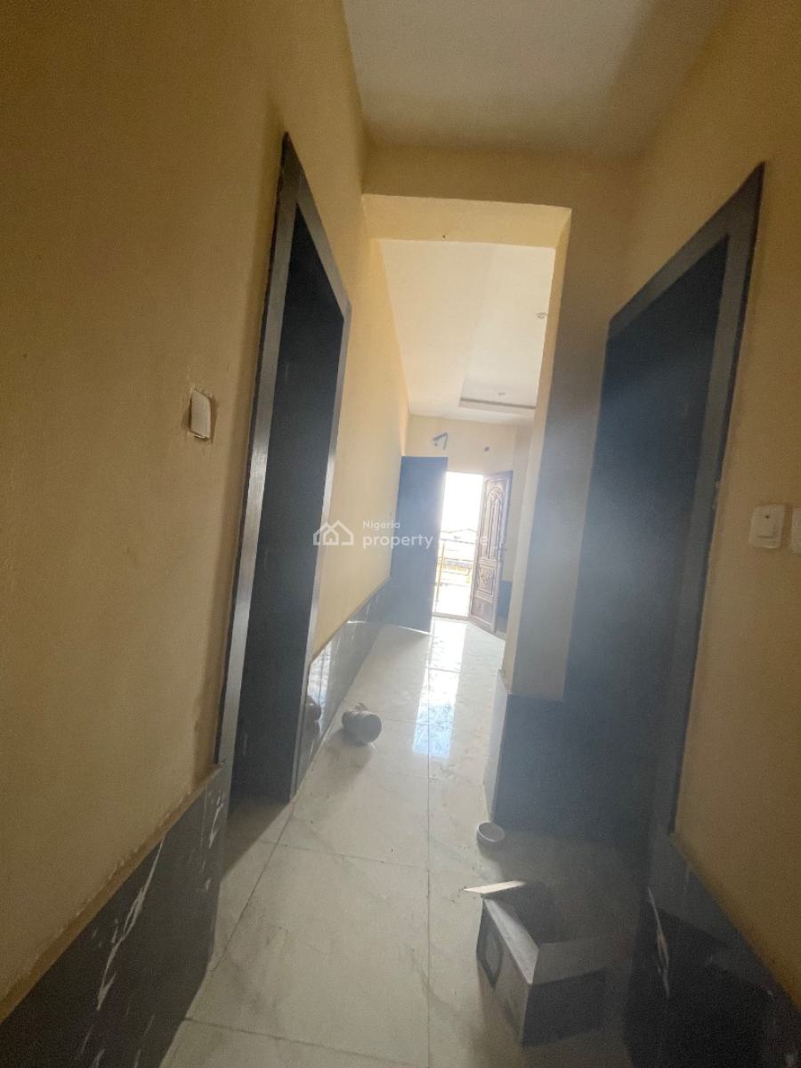 Newly Built 3-bedroom on Ground Floor En-suite with Guest Toilet, Alapere, Ketu, Lagos, Flat / Apartment for Rent