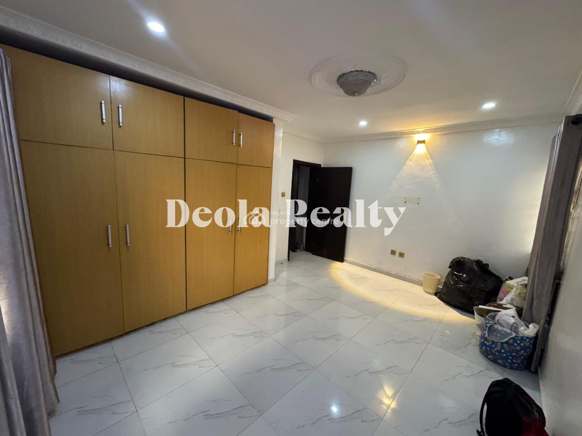 a Super Clean and Spacious 1 Bedroom Service Apartment, Off Admiralty Way, Lekki Phase 1, Lekki, Lagos, Mini Flat (room and Parlour) for Rent