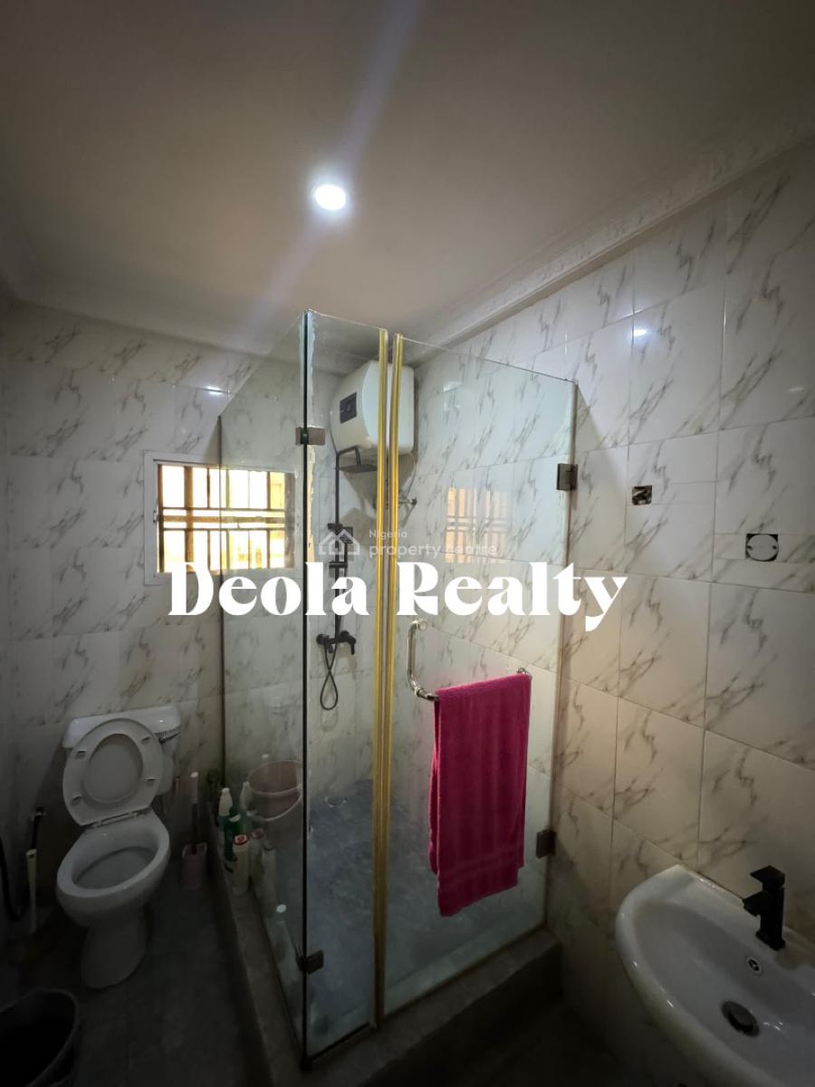 a Super Clean and Spacious 1 Bedroom Service Apartment, Off Admiralty Way, Lekki Phase 1, Lekki, Lagos, Mini Flat (room and Parlour) for Rent