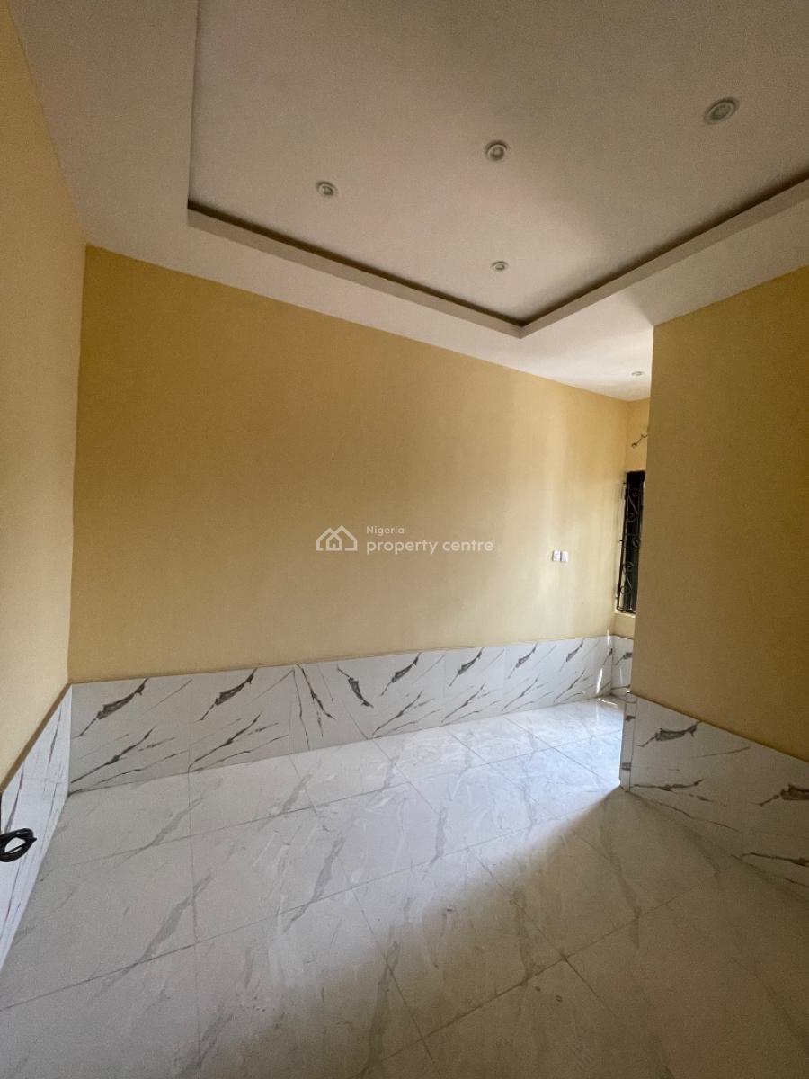 Newly Built 2-bedroom Upstairs En-suite with Guest Toilet Separate Meter, Alapere, Ketu, Lagos, Flat / Apartment for Rent