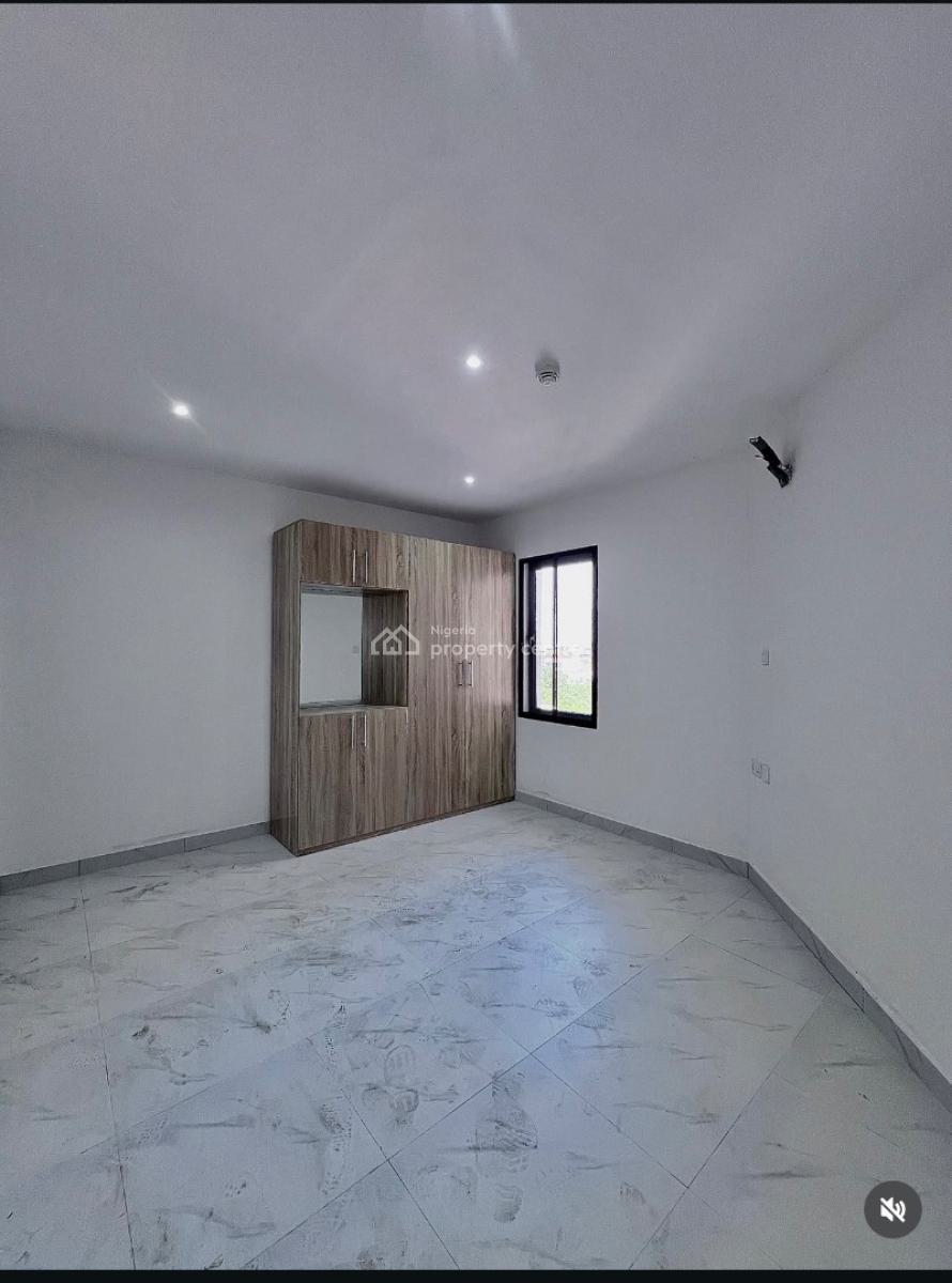 Fully Serviced 3 Bedroom Apartments with Pool and Elevator, Lekki Phase 1, Lekki, Lagos, Flat / Apartment for Sale