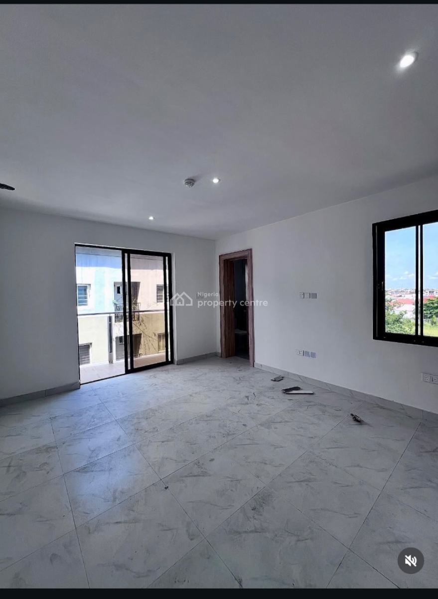 Fully Serviced 3 Bedroom Apartments with Pool and Elevator, Lekki Phase 1, Lekki, Lagos, Flat / Apartment for Sale