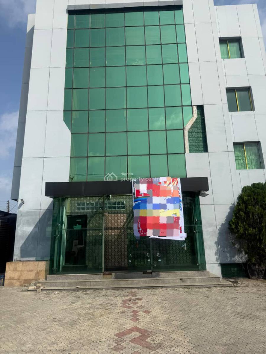 Prime Commercial Space in The Heart of Victoria Island, Lagos., Victoria Island (vi), Lagos, Plaza / Complex / Mall for Rent