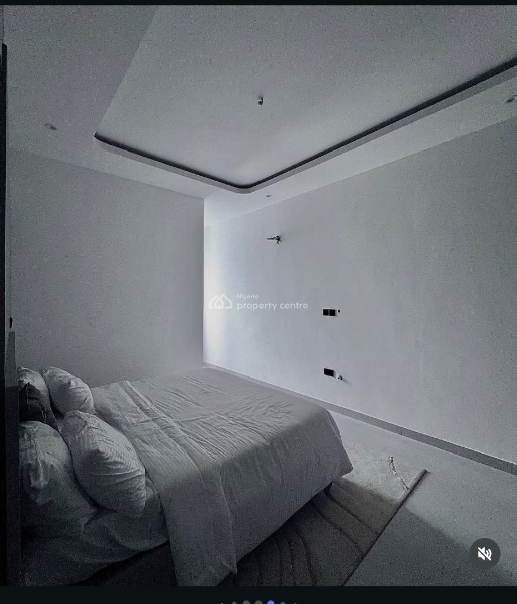 Contemporary 2 Bedroom Apartments with Gym,swimming Pool and Elevator, Lekki Phase 1, Lekki, Lagos, Flat / Apartment for Sale