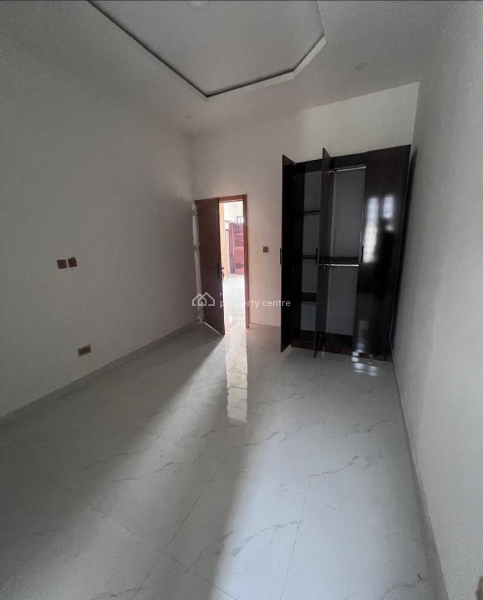 Lovely 2 Bedroom Apartment Available, Orchid, Lekki, Lagos, Flat / Apartment for Sale