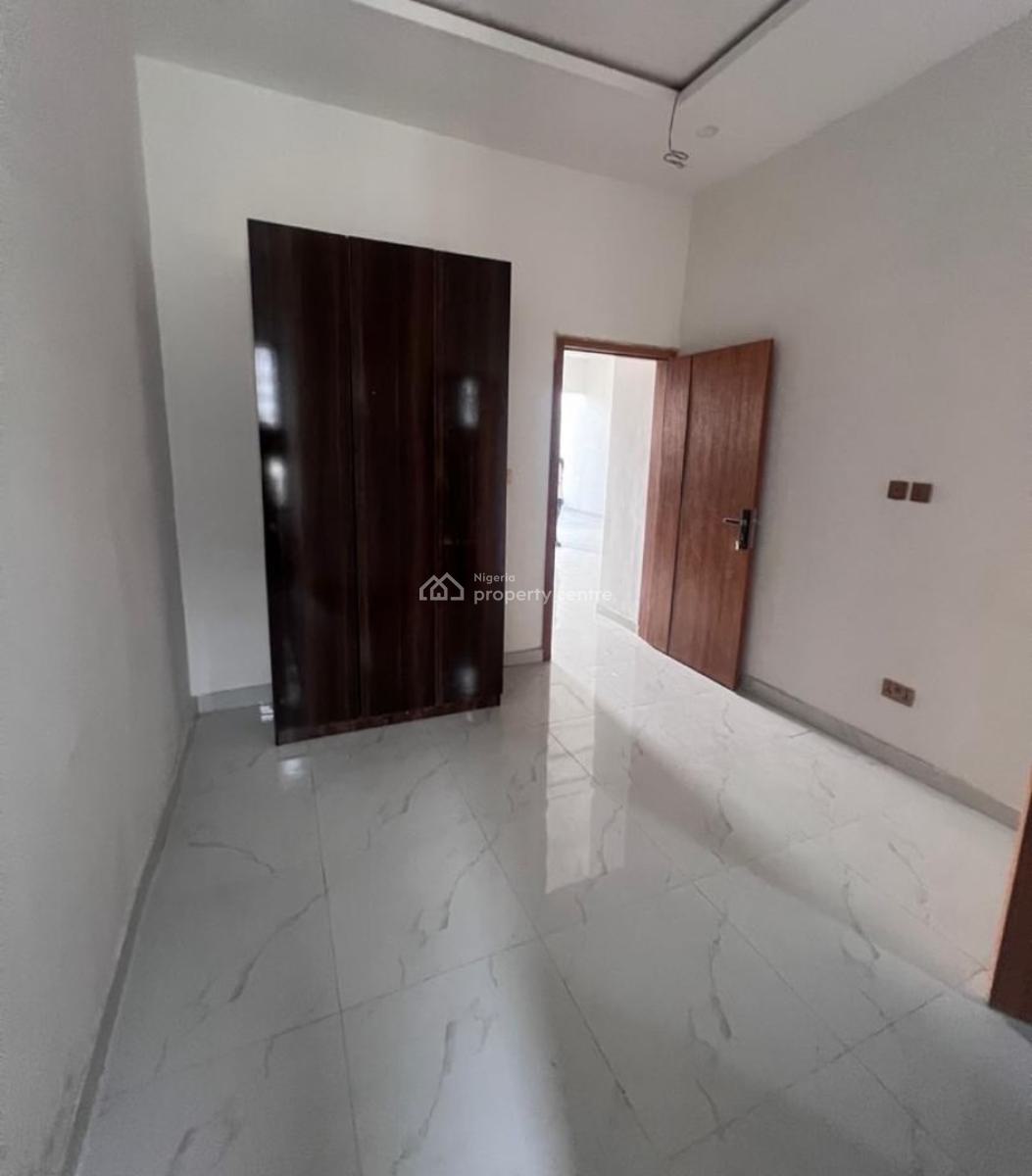 Lovely 2 Bedroom Apartment Available, Orchid, Lekki, Lagos, Flat / Apartment for Sale