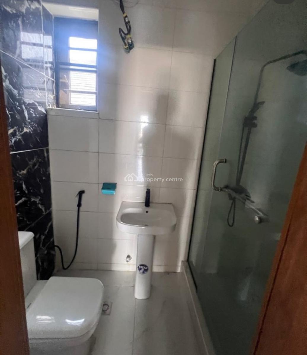 Lovely 2 Bedroom Apartment Available, Orchid, Lekki, Lagos, Flat / Apartment for Sale