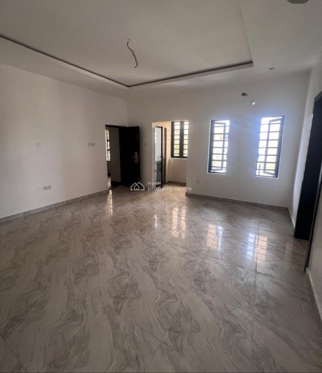 2 Bedroom Apartment, Ologolo, Lekki, Lagos, Flat / Apartment for Sale
