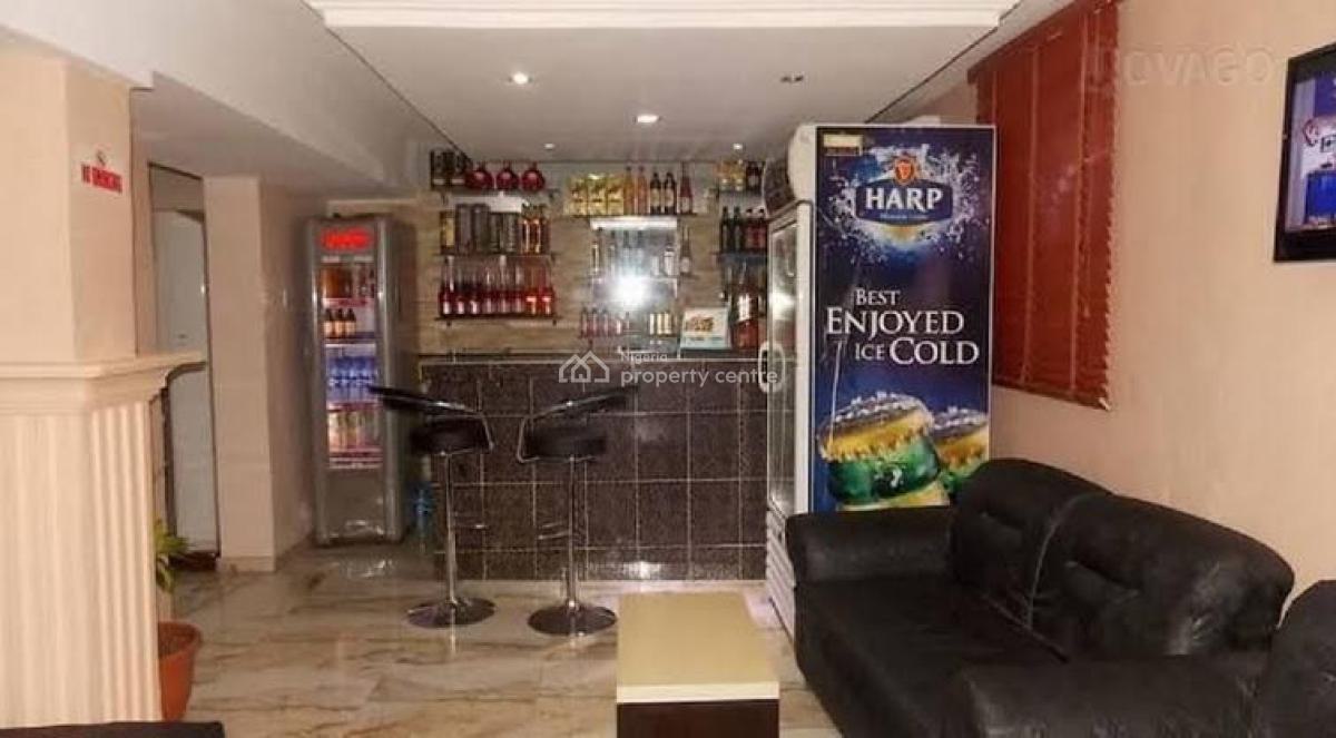 Well Functional Hotel on 1005sqm, Apapa, Lagos, Hotel / Guest House for Sale