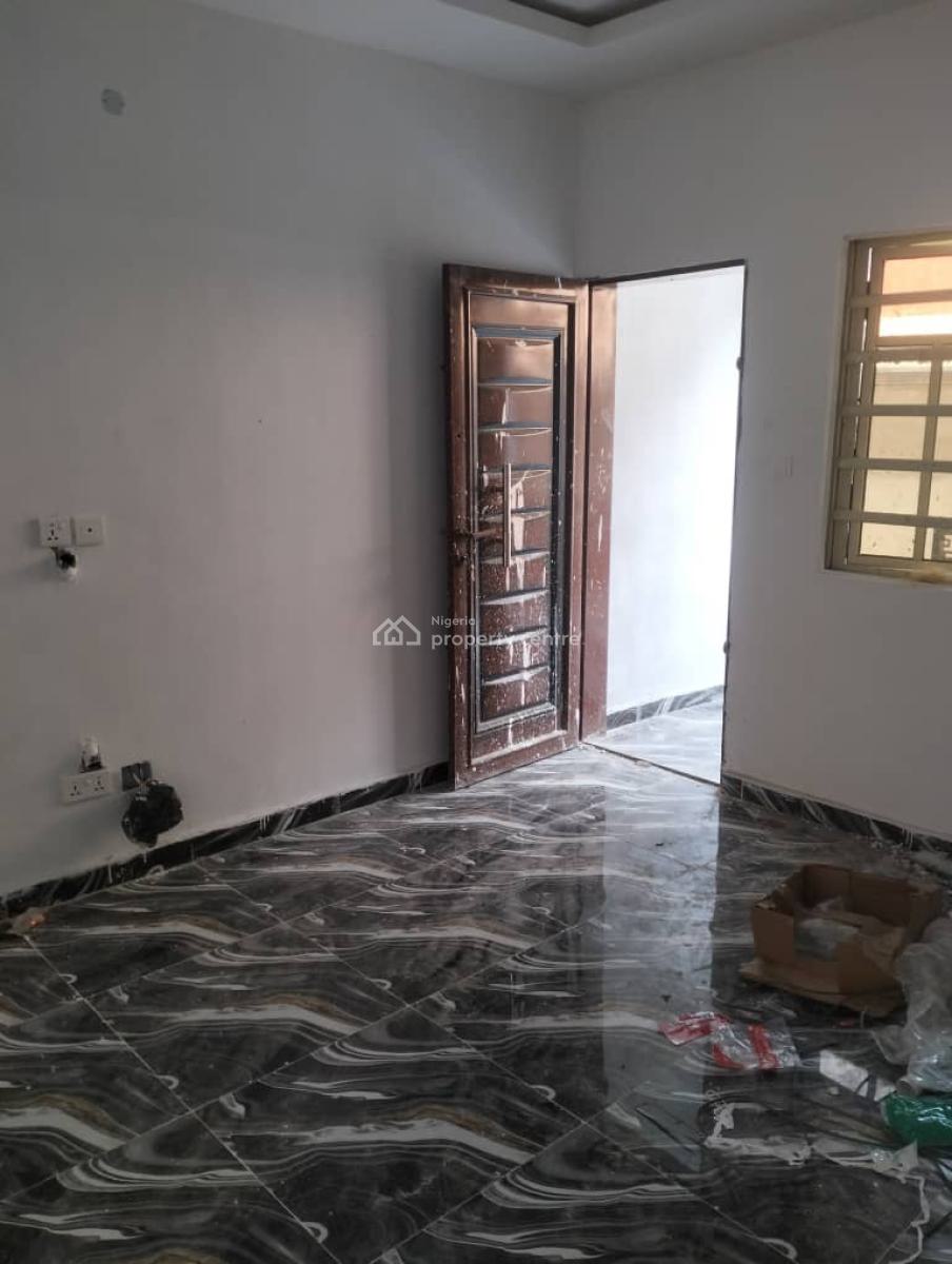 2 Bedroom Flats, Off Nobex Bus Stop, Alimosho, Lagos, Detached Duplex for Rent