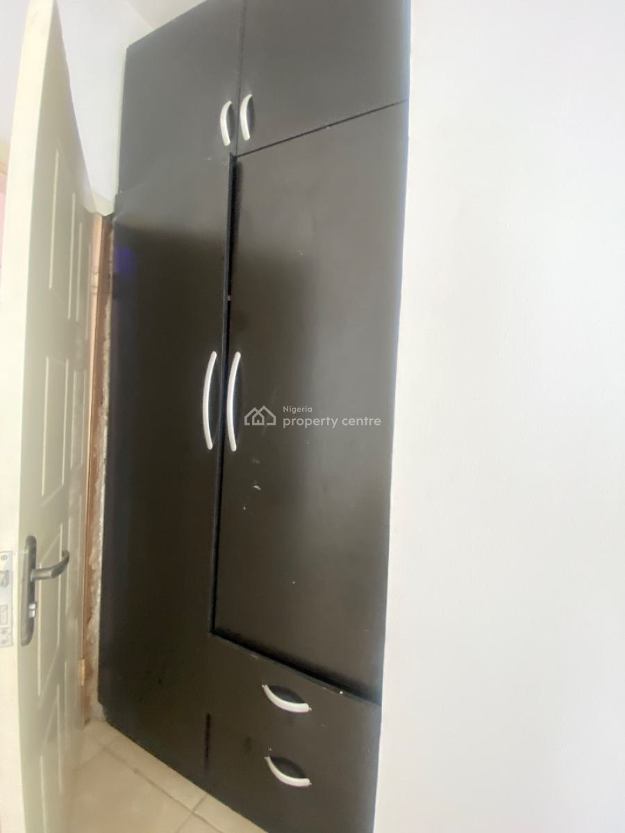 Standard and Very Big Open Plan Kitchen, Two Bedroom, Pay 9 Months, Osapa, Lekki, Lagos, Flat / Apartment for Rent