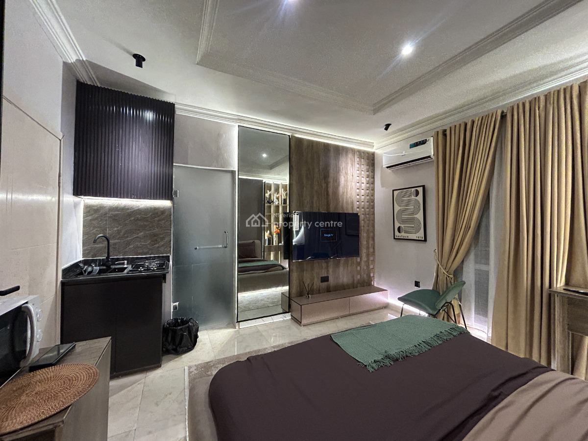 Classy 1 Bedroom Studio Apartment, Off Admiralty, Lekki Phase 1, Lekki, Lagos, Mini Flat (room and Parlour) Short Let