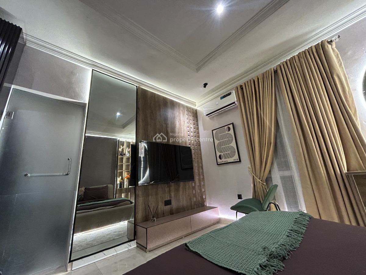 Classy 1 Bedroom Studio Apartment, Off Admiralty, Lekki Phase 1, Lekki, Lagos, Mini Flat (room and Parlour) Short Let