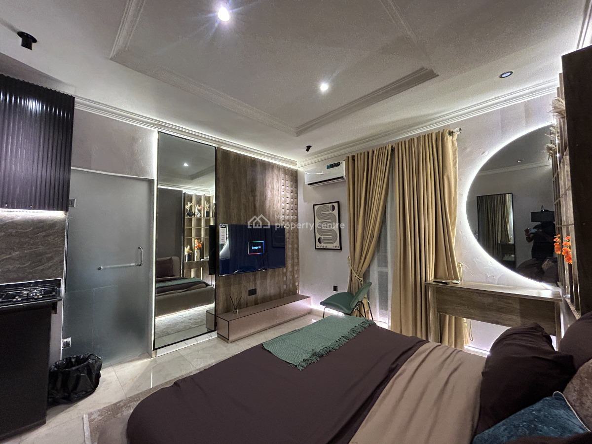 Classy 1 Bedroom Studio Apartment, Off Admiralty, Lekki Phase 1, Lekki, Lagos, Mini Flat (room and Parlour) Short Let