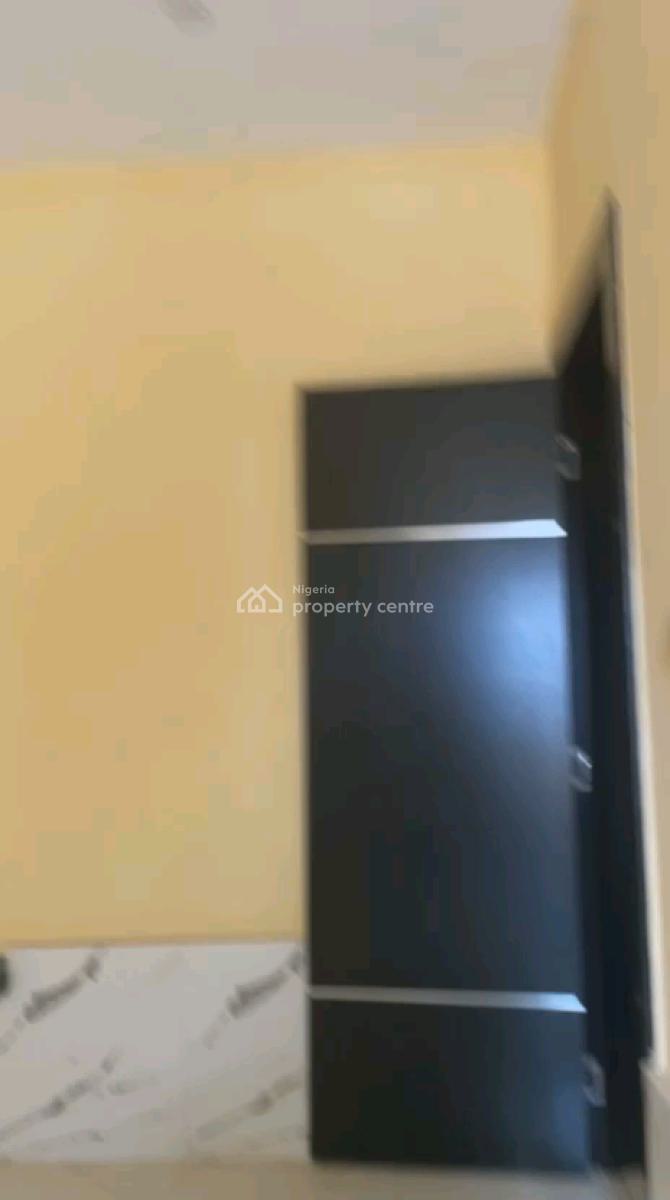 Newly Built 2-bedroom Upstairs En-suite with Guest Toilet, Oshogun, Alapere, Ketu, Lagos, Flat / Apartment for Rent