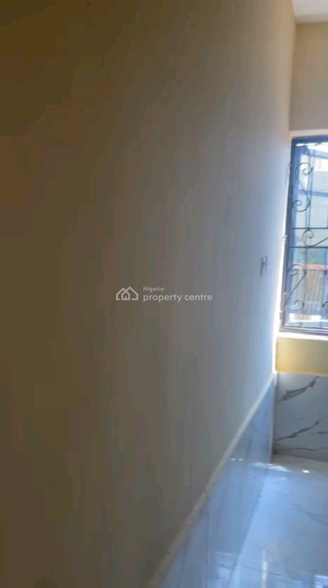 Newly Built 2-bedroom Upstairs En-suite with Guest Toilet, Oshogun, Alapere, Ketu, Lagos, Flat / Apartment for Rent