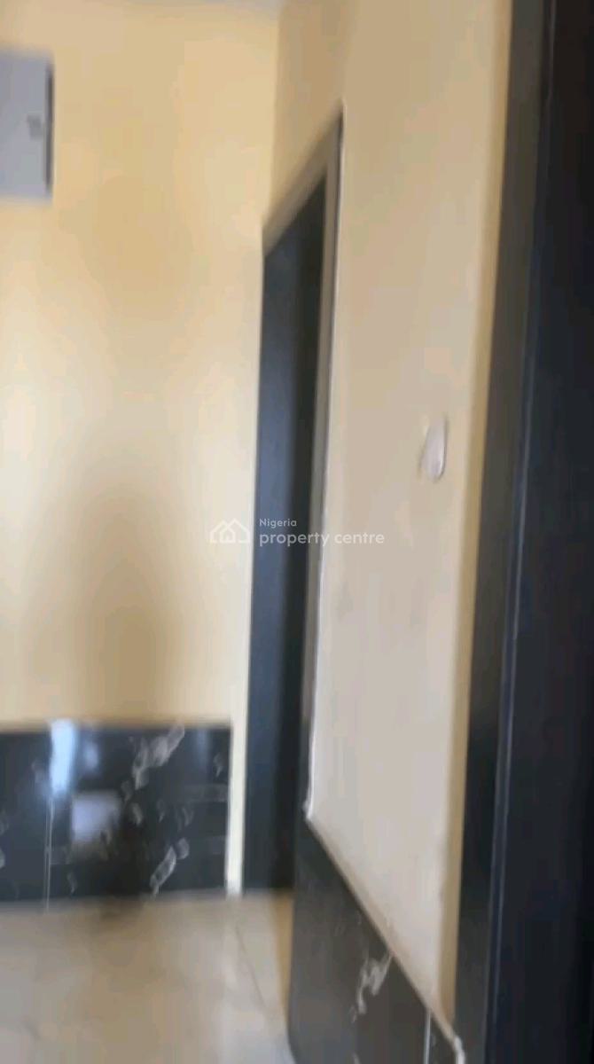 Newly Built 2-bedroom Upstairs En-suite with Guest Toilet, Oshogun, Alapere, Ketu, Lagos, Flat / Apartment for Rent