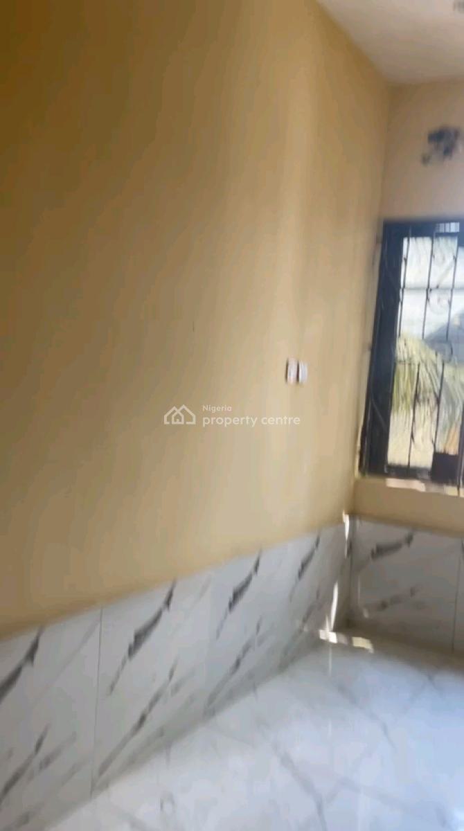 Newly Built 2-bedroom Upstairs En-suite with Guest Toilet Separate Met, Oshogun, Alapere, Ketu, Lagos, Flat / Apartment for Rent