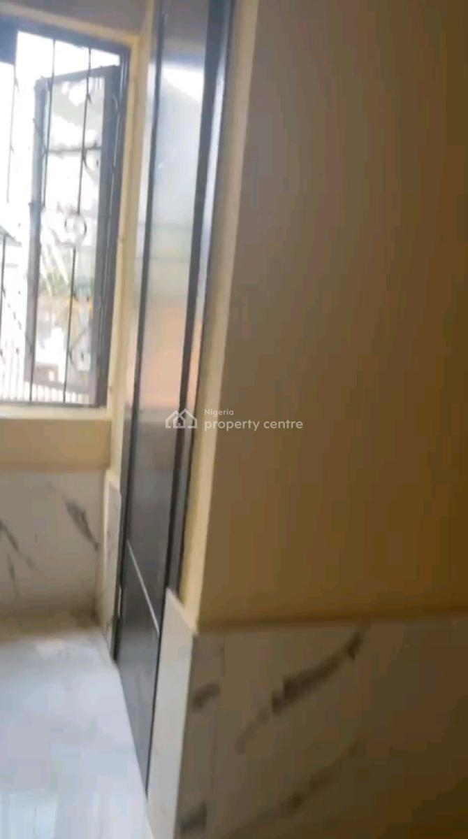 Newly Built 2-bedroom Upstairs En-suite with Guest Toilet Separate Met, Oshogun, Alapere, Ketu, Lagos, Flat / Apartment for Rent