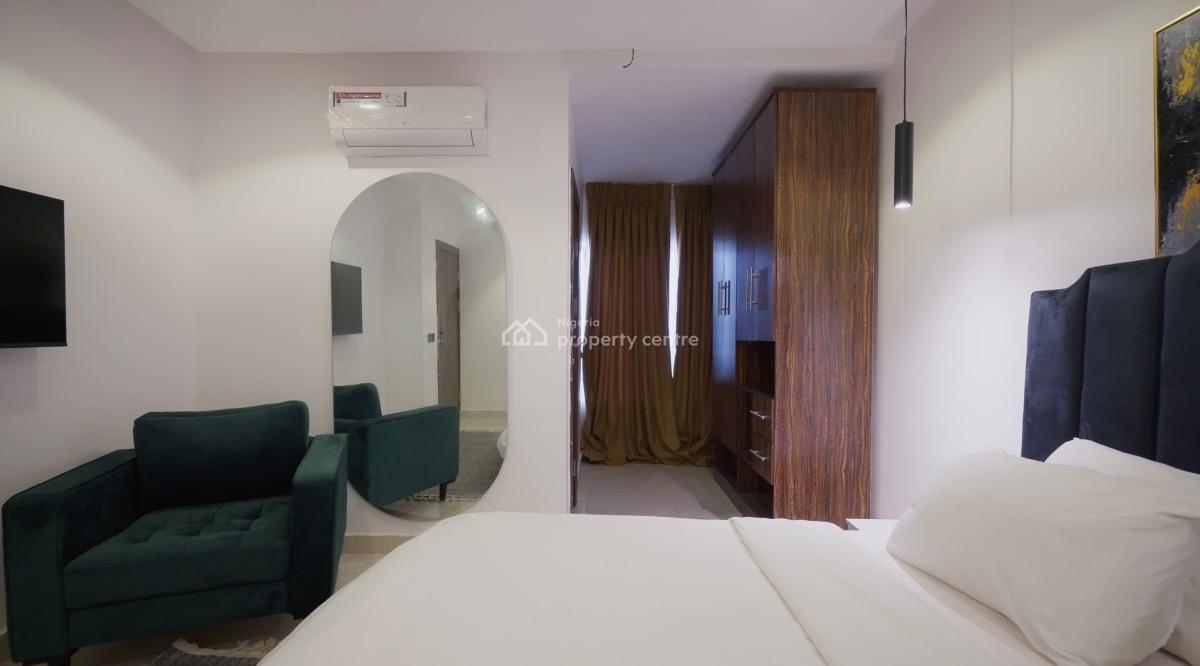 2 Bedroom with Snooker Board & Ps5, Lekki Phase 1, Lekki, Lagos, Flat / Apartment Short Let