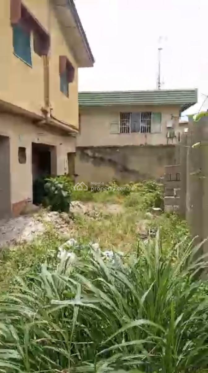 4 Unit of 3 Bedroom Flat and 2 Unit of 2 Bedroom Flat, Egbeda, Akowonjo, Alimosho, Lagos, Block of Flats for Sale