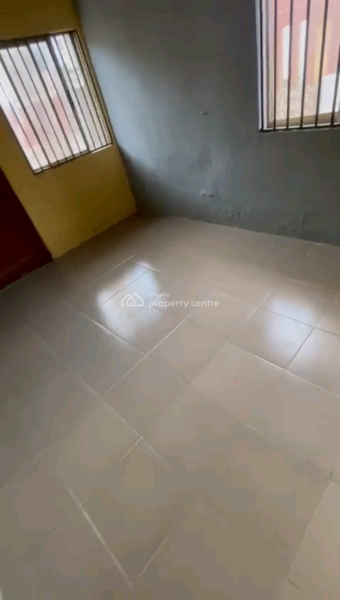 Decent 3 Bedroom Ground Flat Al Tiled N Pop 4t 3b, Medina Estate, Medina, Gbagada, Lagos, Flat / Apartment for Rent