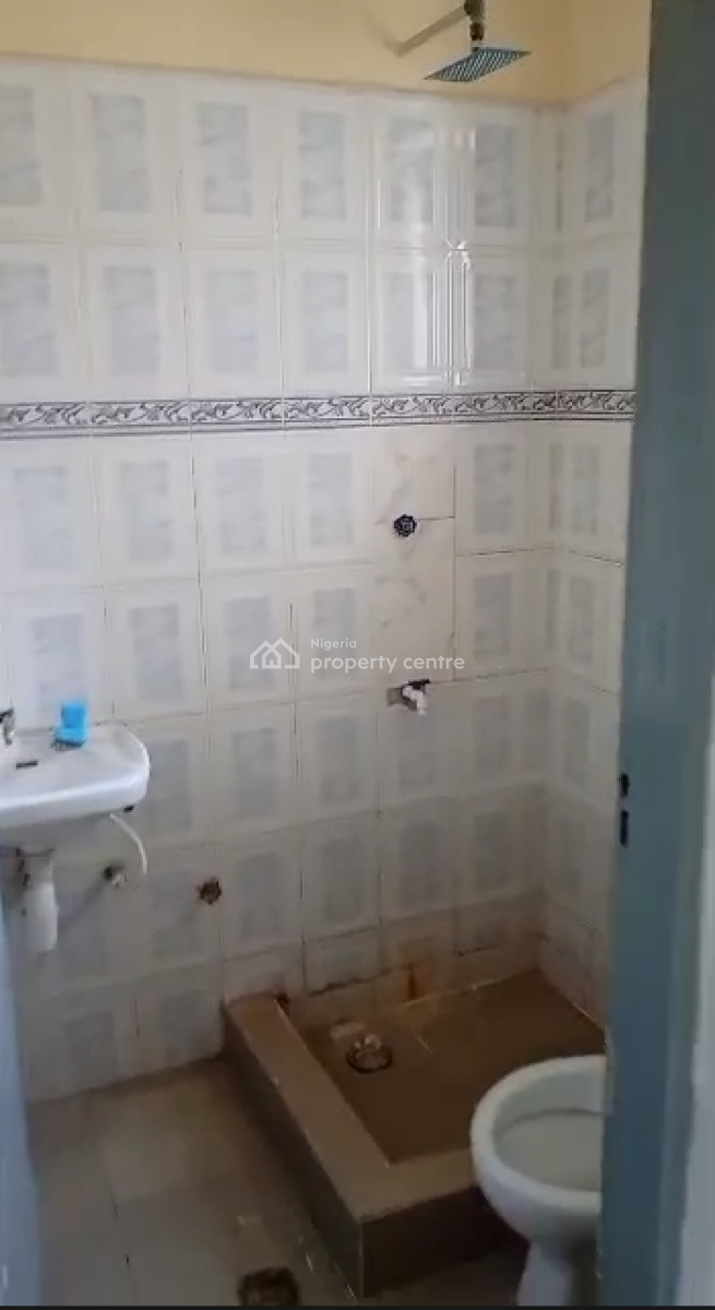 Affordable 2 Bedroom Bungalow, Self Compound, Abraham Adesanya Estate, Lekki Phase 2, Lekki, Lagos, Detached Bungalow for Sale