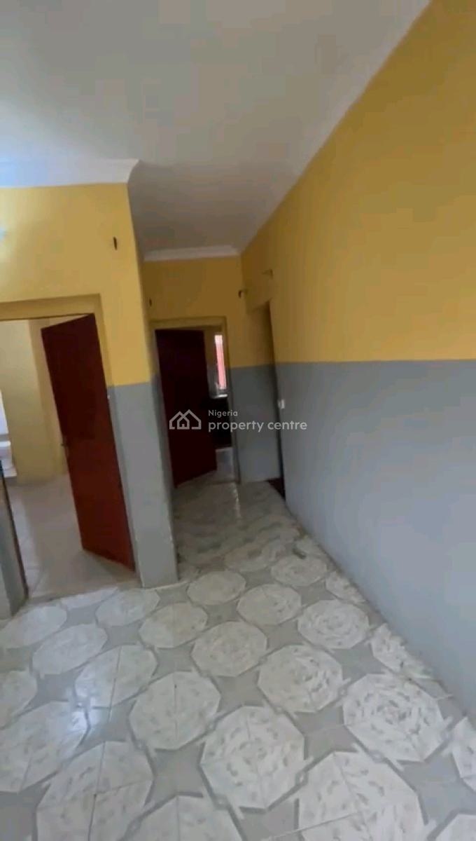 Decent 3 Bedroom Ground Flat Al Tiled N Pop 4t 3b, Medina Estate, Medina, Gbagada, Lagos, Flat / Apartment for Rent