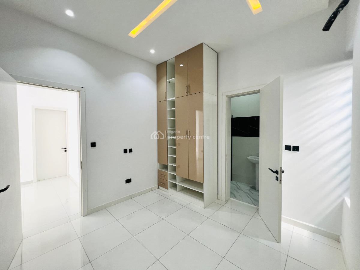 Well Built 4 Bedroom Luxury Duplex in an Estate, Ajah, Lagos, Semi-detached Duplex for Sale