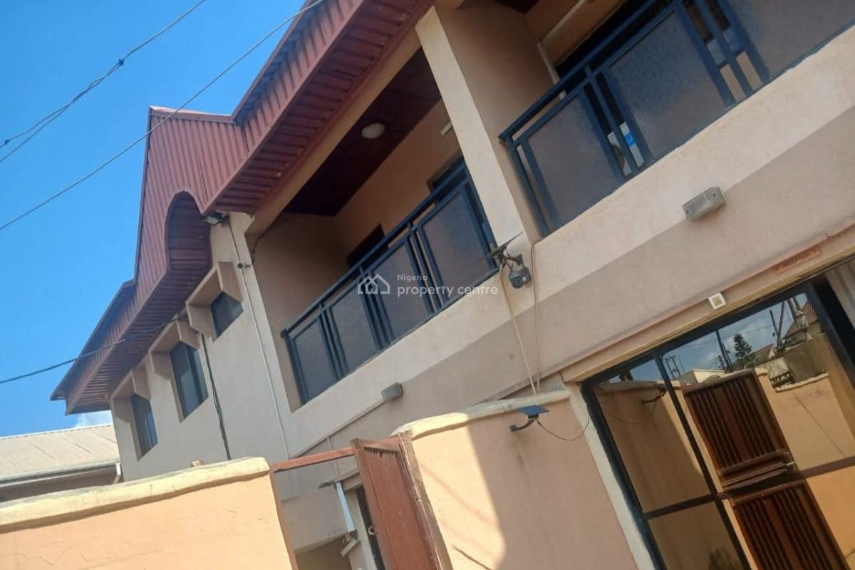 Well Spacious 5 Bedroom Detached Duplex with Office Space, Adeyi Avenue, Old Bodija, Ibadan, Oyo, Office Space for Rent