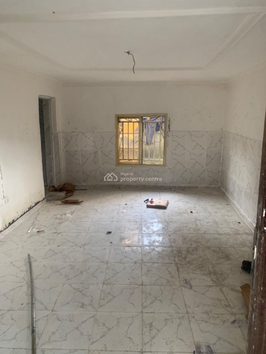 Spacious Mini Flat, Gra Phase 1, Magodo, Lagos, Mini Flat (room and Parlour) for Rent
