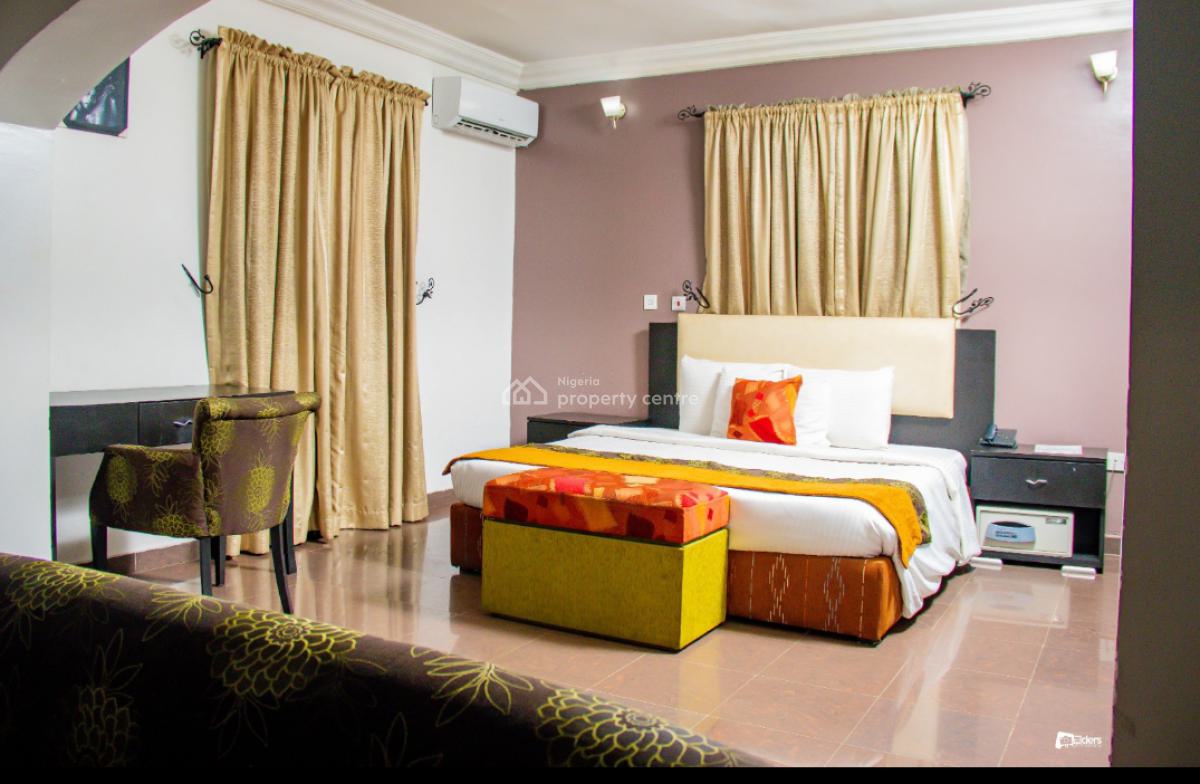 32 Room Hotel, Ikeja Gra, Ikeja, Lagos, Hotel / Guest House for Rent