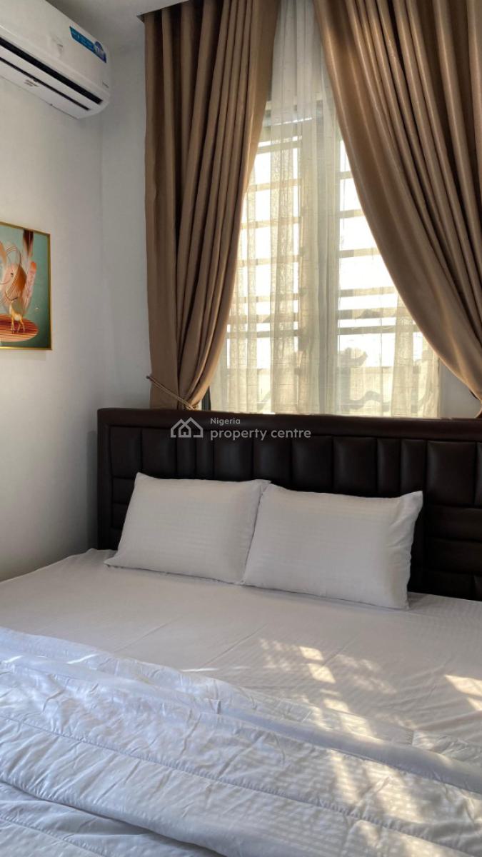 1 Bedroom Apartment with Ps5, Skymall, Sangotedo, Ajah, Lagos, Flat / Apartment Short Let