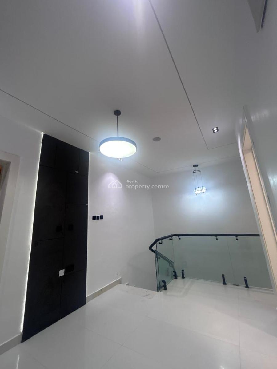 4bedroom Semidetached Duplex, Ikota Lekki, Lekki, Lagos, Semi-detached Duplex for Sale